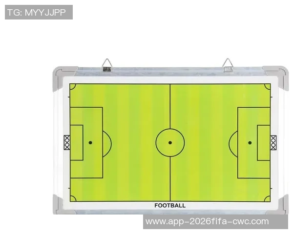 深入解析足球倒三角战术的战术理念与实战应用技巧